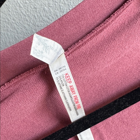 Free People Wide Awake Layering Top Crushed Berry Pink size medium/Large - Picture 5 of 6